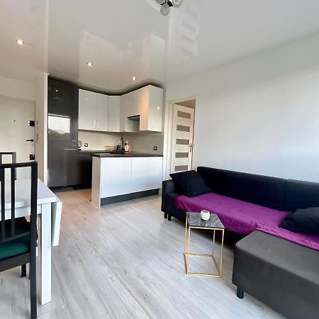 Sasi - Cozy Apartment For 6 People In Centre Varsovia Exterior foto