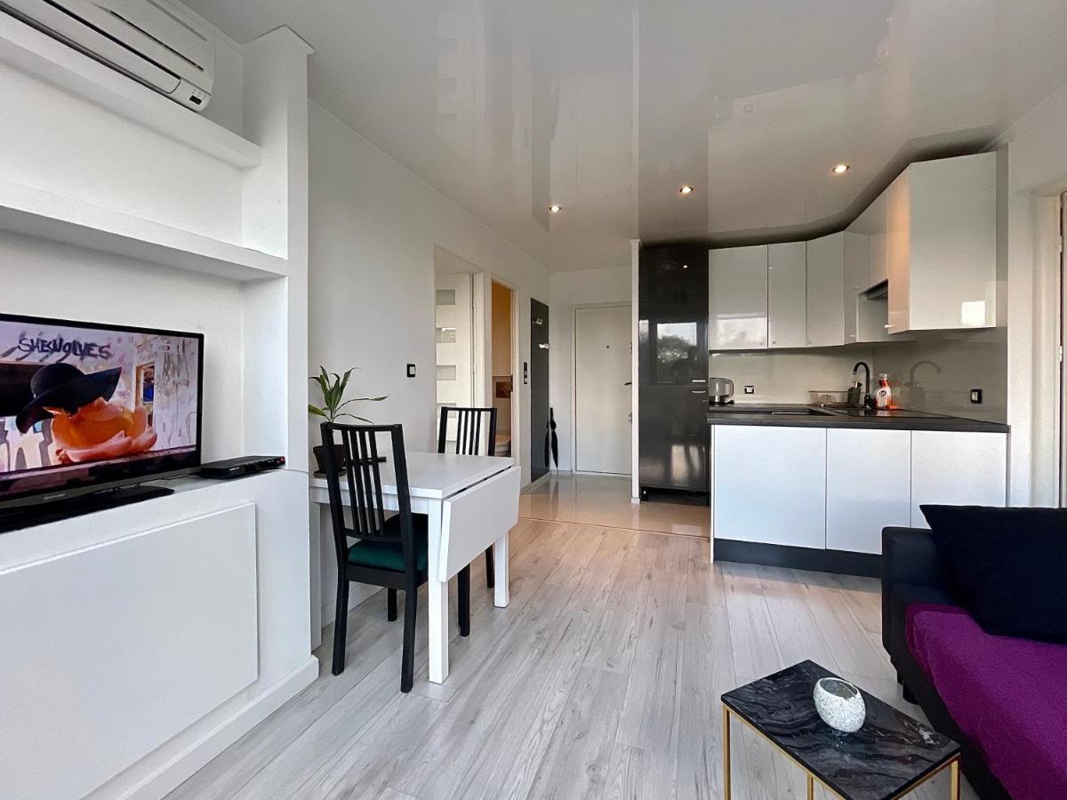 Sasi - Cozy Apartment For 6 People In Centre Varsovia Exterior foto
